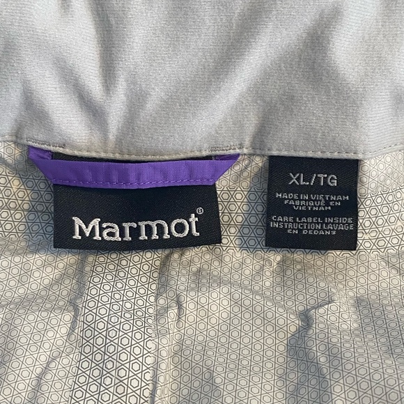 Marmot Girls Purple Lightweight Rolled Up Hooded Jacket Size XL - Picture 7 of 12